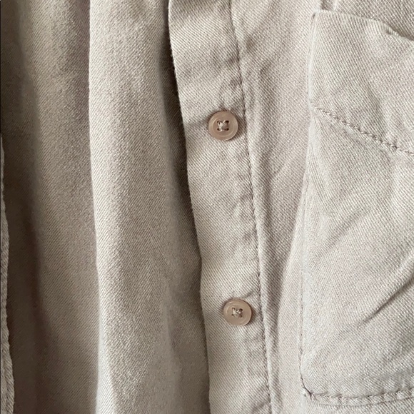 BP. button down - Picture 3 of 4